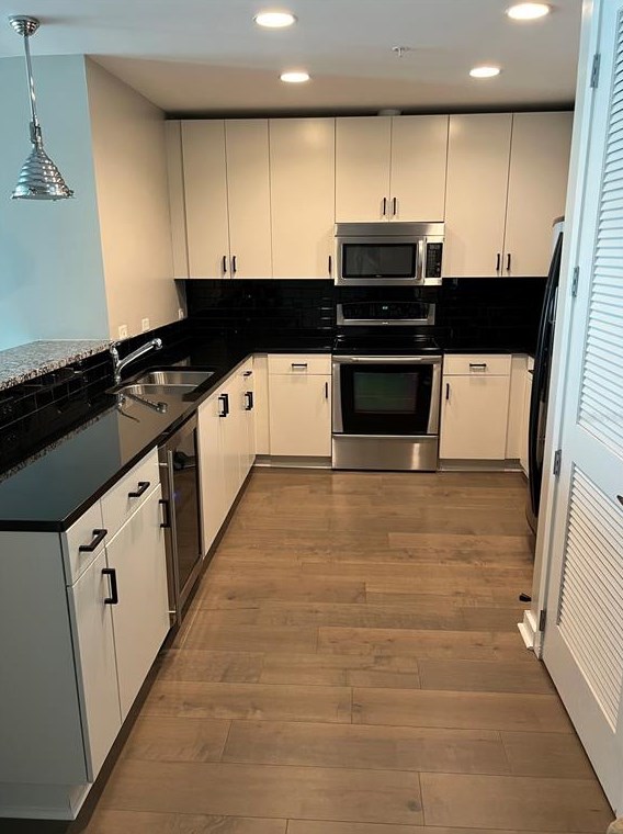 777 Ashley Dr, Tampa FL  33602-4356 exterior