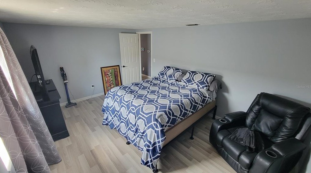 3506 Hoover Dr, Tarpon Springs FL  34691-3325 exterior