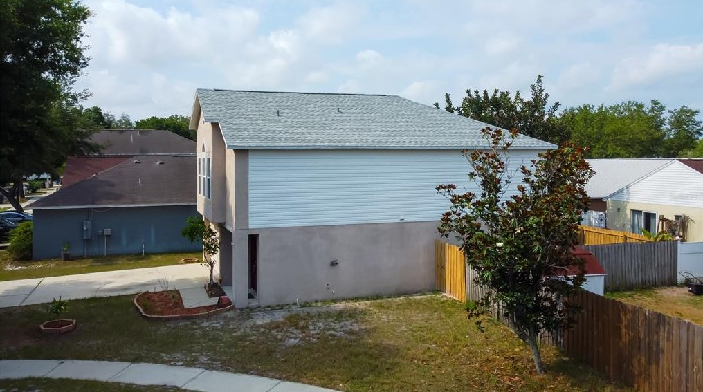 6209 Gassino Pl, Riverview FL  33578-8396 exterior