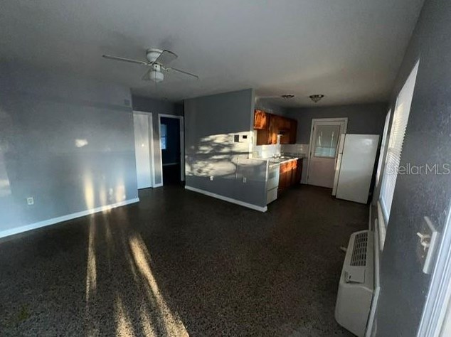 9501 9th St, Tampa FL  33612-8507 exterior