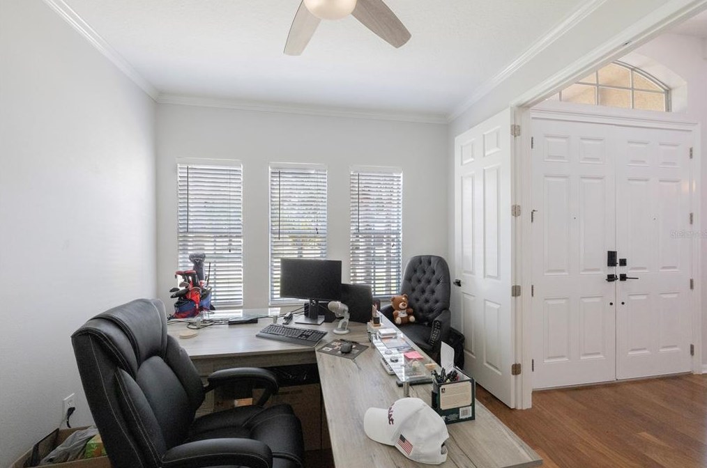 6935 Grn Heron Dr, Zephyrhills FL 33545-3894 exterior