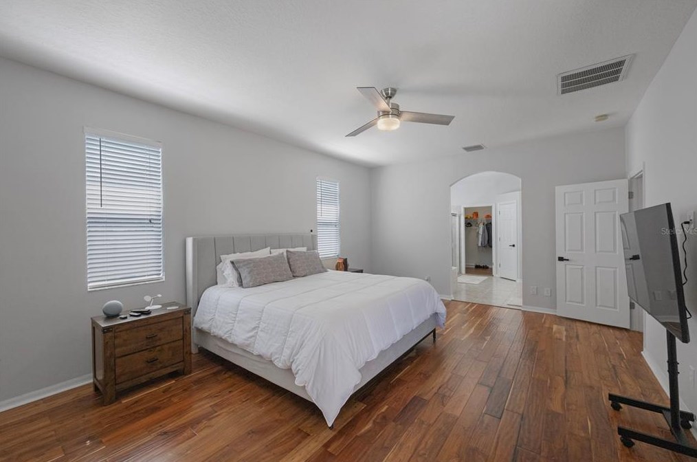 6935 Grn Heron Dr, Zephyrhills FL 33545-3894 exterior