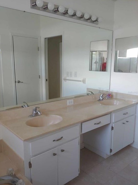 318 Caloosa Palms Ct, Ruskin FL 33573-6933 exterior