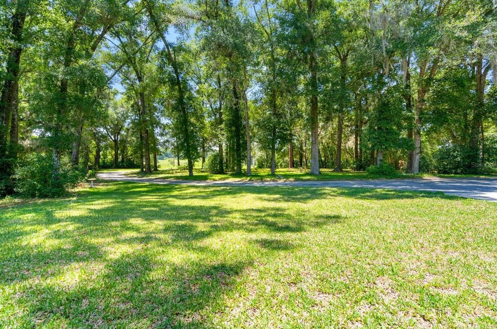 20830 Trilby Cemetery Rd, Dade City FL 33523-1337 exterior