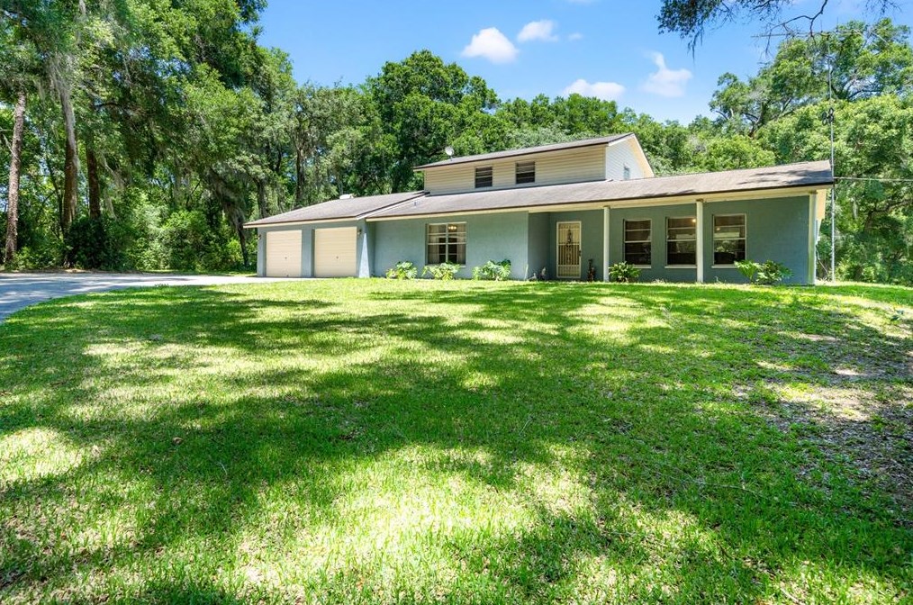 20830 Trilby Cemetery Rd, Dade City FL 33523-1337 exterior