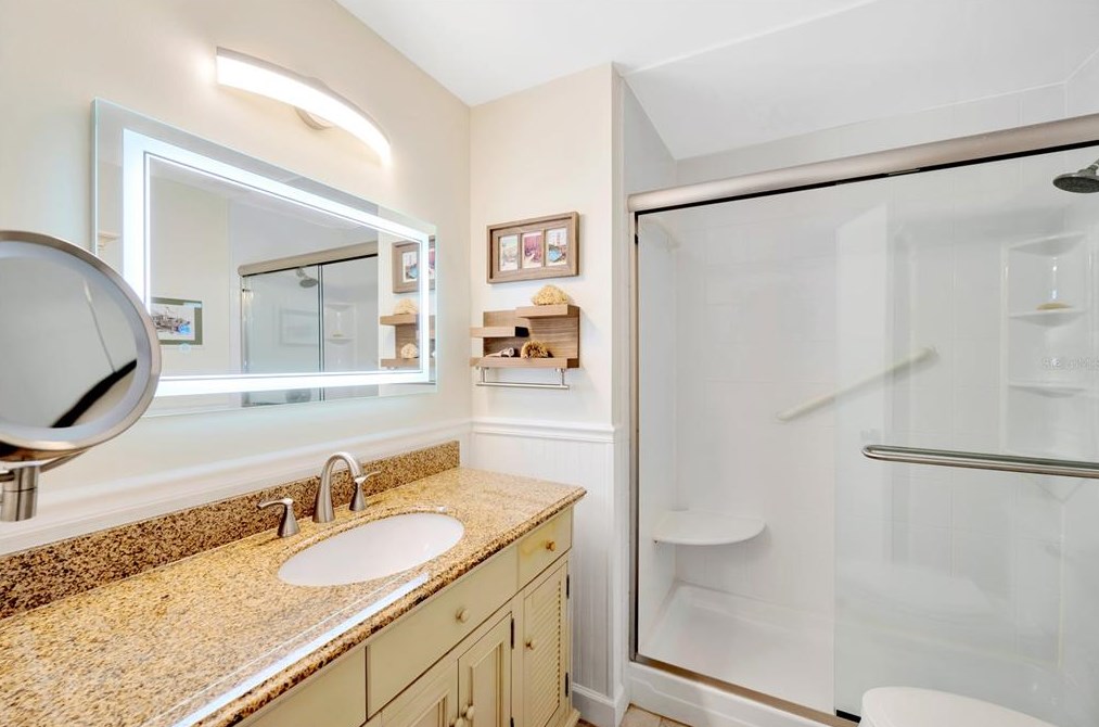 1514 Woonsocket Ln, Brandon FL  33511-1823 exterior