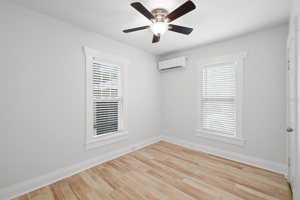 3011 Ola Ave, Tampa FL 33603-3500 exterior