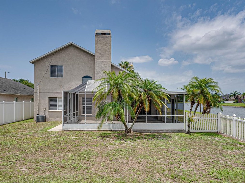 9127 Egret Cove Cir, Riverview FL  33578-3114 exterior