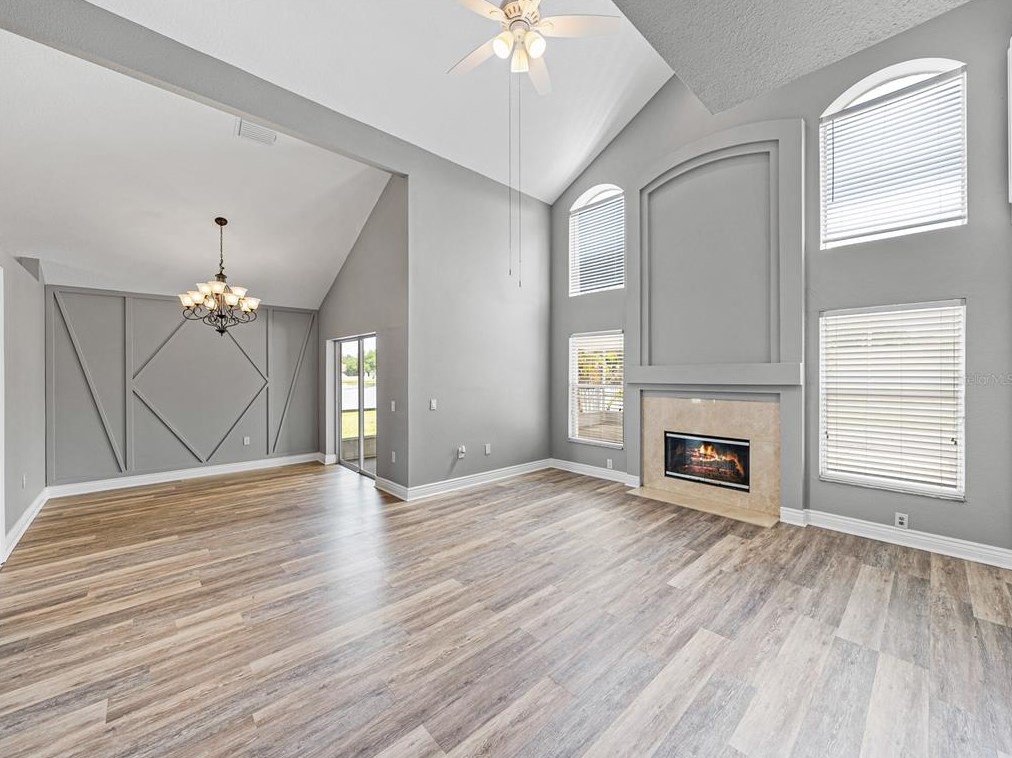 9127 Egret Cove Cir, Riverview FL  33578-3114 exterior