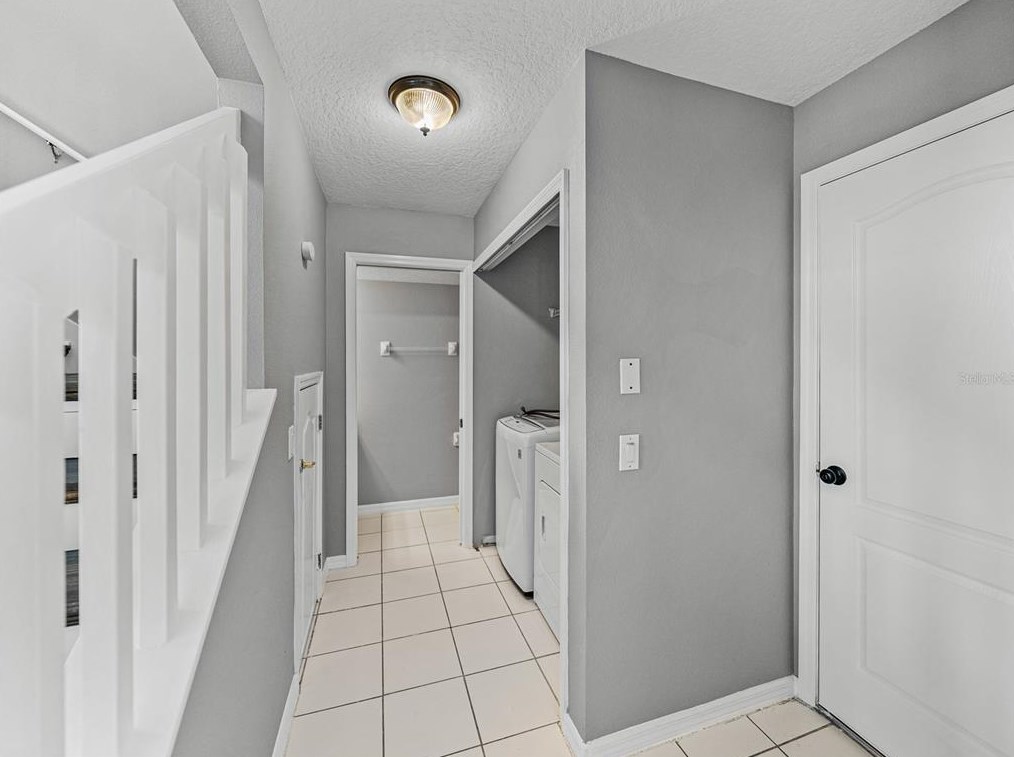 9127 Egret Cove Cir, Riverview FL  33578-3114 exterior