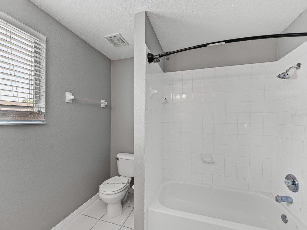 9127 Egret Cove Cir, Riverview FL  33578-3114 exterior