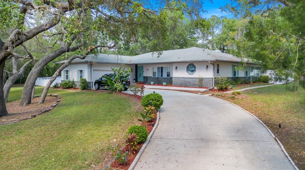 10 Byrsonima Ct, Homosassa FL 34446-4609 exterior