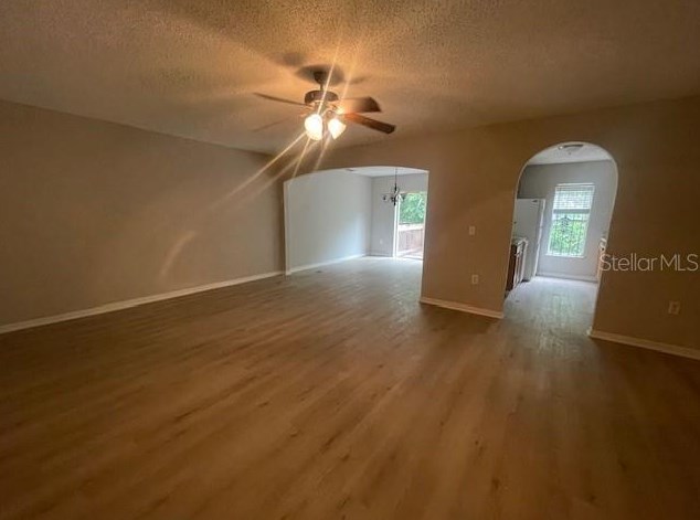 4617 Ashburn Square Dr, Tampa FL  33610-5957 exterior