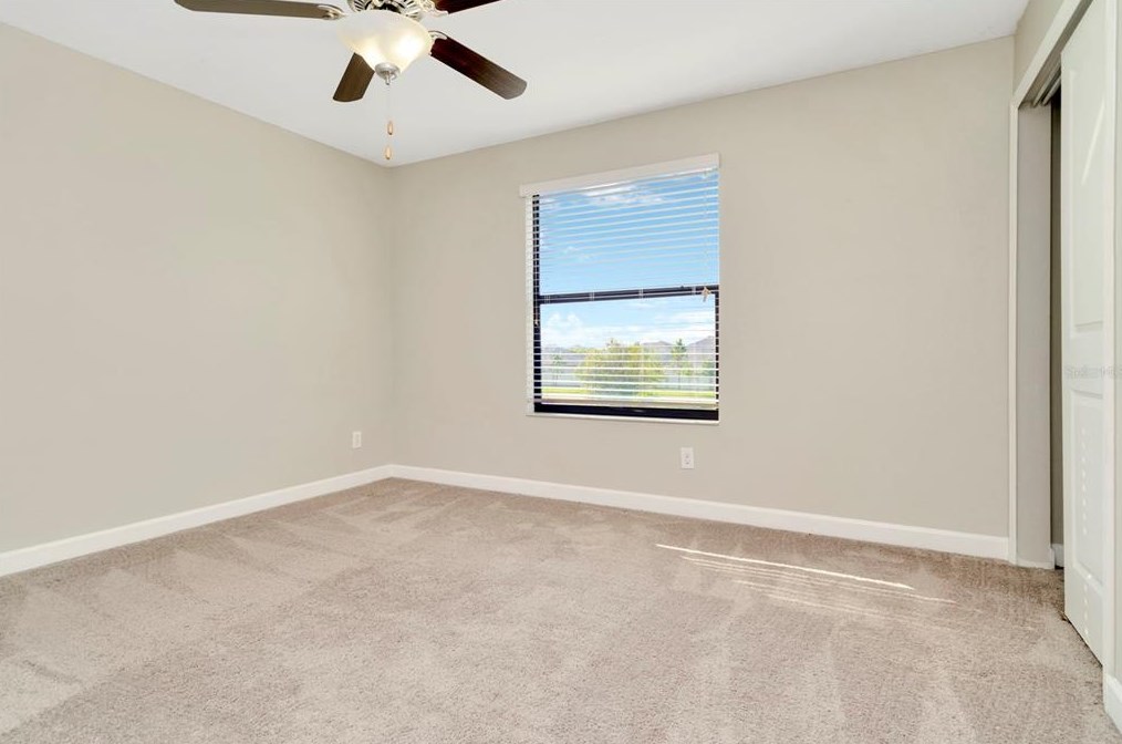 9910 Smarty Jones Dr, Ruskin FL  33573-6718 exterior