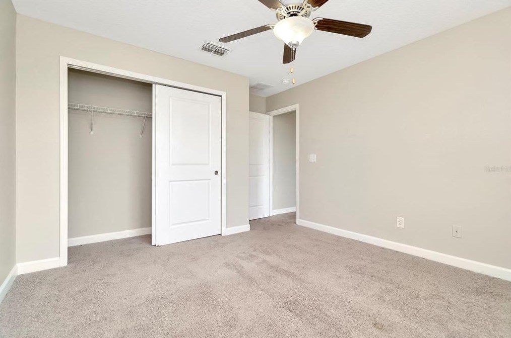 9910 Smarty Jones Dr, Ruskin FL  33573-6718 exterior