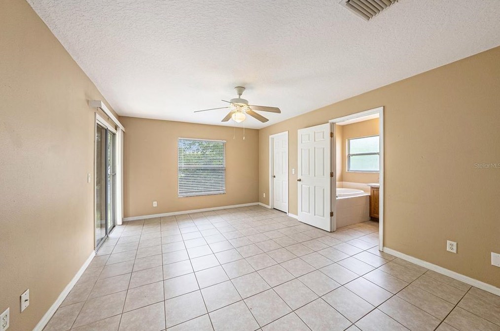 5044 Deltona Blvd, Brooksville FL  34606-1503 exterior