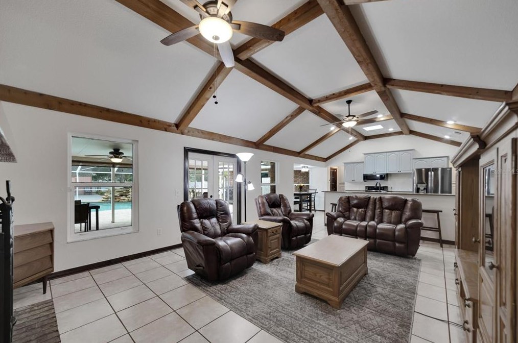 11301 Donneymoor Dr, Riverview FL  33569-9118 exterior