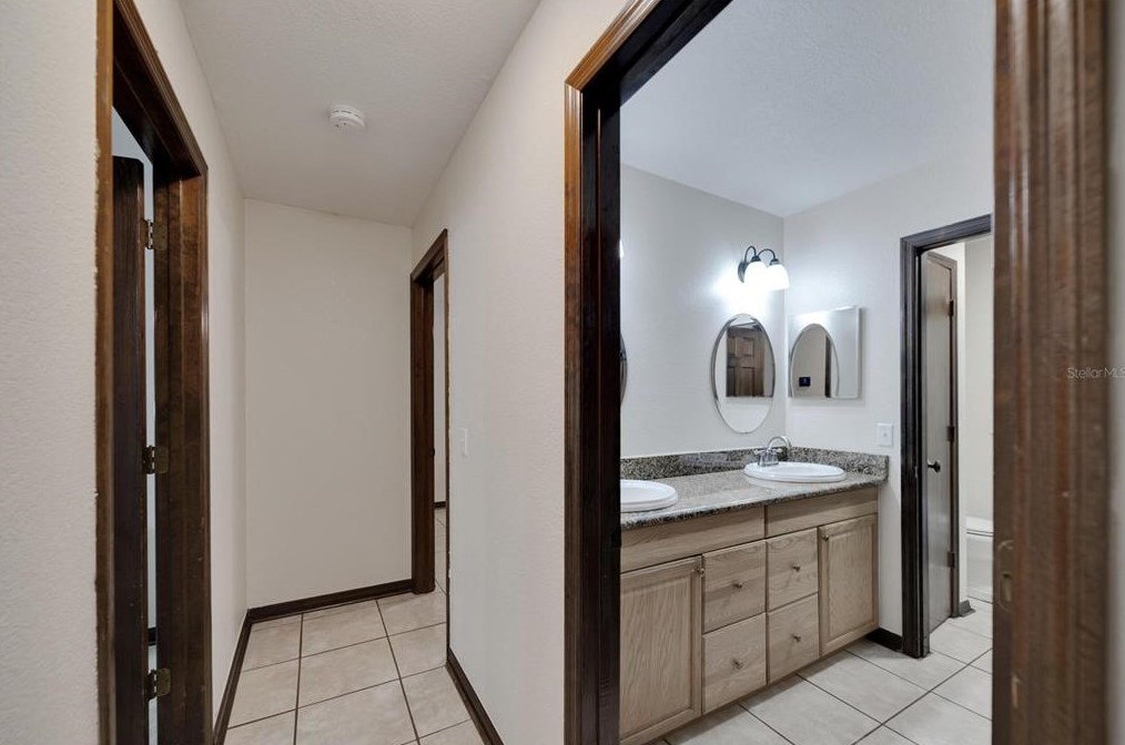 11301 Donneymoor Dr, Riverview FL  33569-9118 exterior