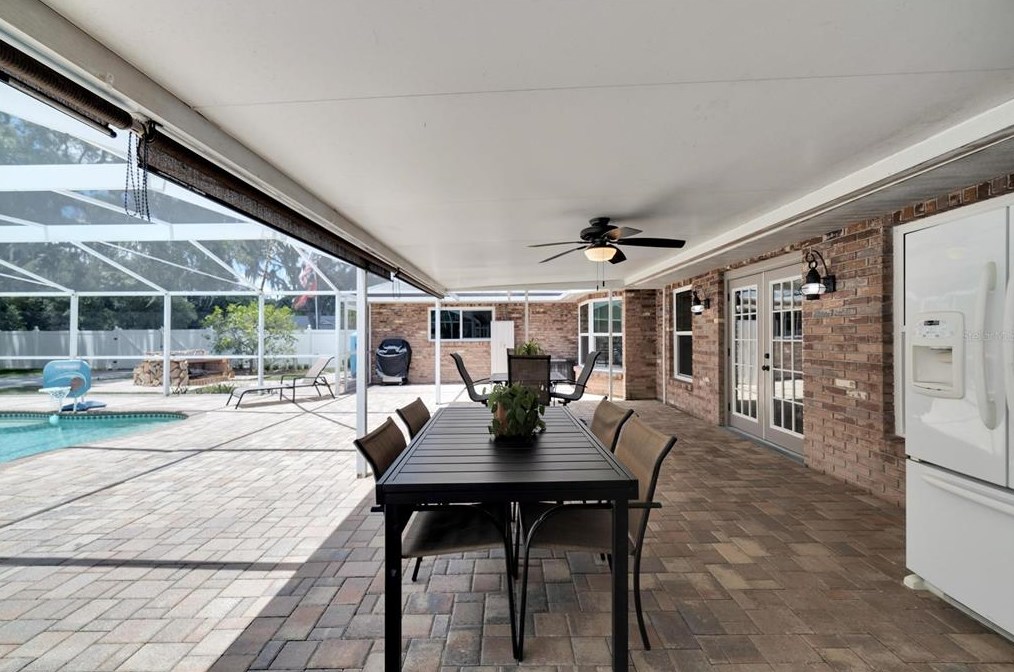 11301 Donneymoor Dr, Riverview FL  33569-9118 exterior