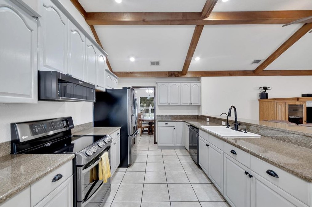 11301 Donneymoor Dr, Riverview FL  33569-9118 exterior