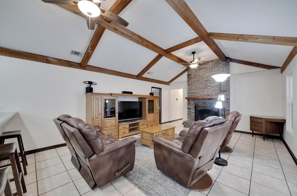 11301 Donneymoor Dr, Riverview FL  33569-9118 exterior