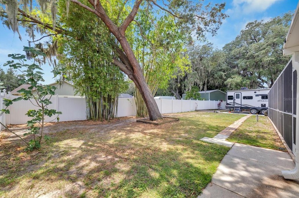 11301 Donneymoor Dr, Riverview FL  33569-9118 exterior