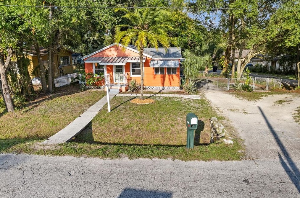 6701 Boulevard, Tampa FL  33604-5910 exterior