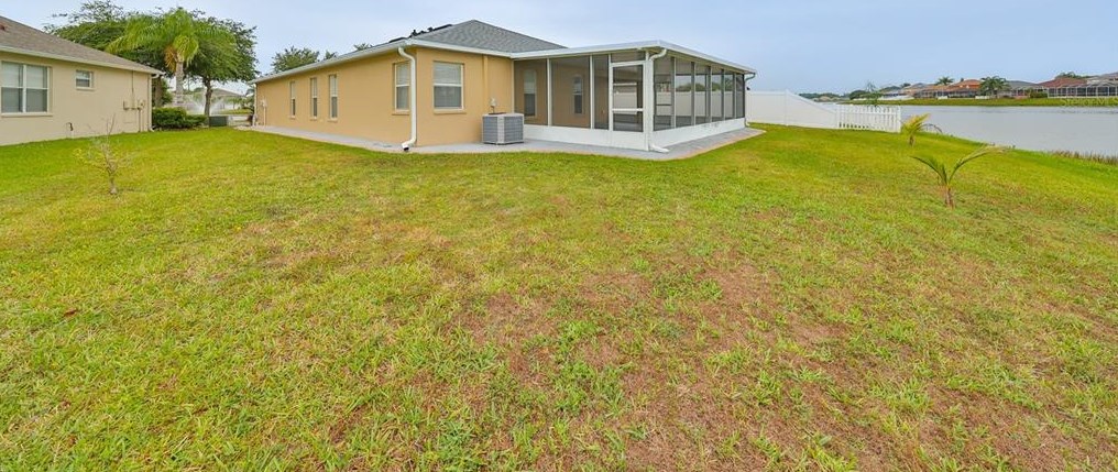 7120 Humber Cir, Zephyrhills FL exterior