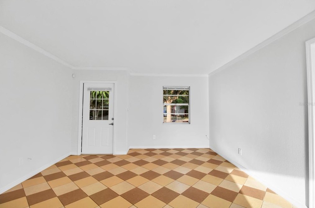 3215 Deerfield Dr, Tampa FL 33619-6526 exterior