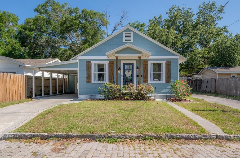 304 Minnehaha St, Tampa FL 33604-5737 exterior