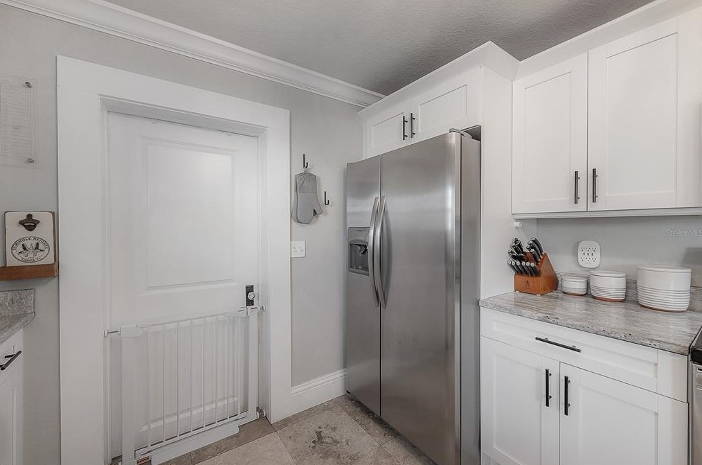 304 Minnehaha St, Tampa FL 33604-5737 exterior