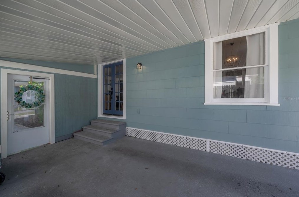 304 Minnehaha St, Tampa FL 33604-5737 exterior