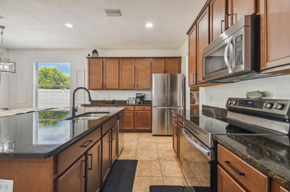 5323 Dittany Ct, Land O Lakes FL  34639-2826 exterior