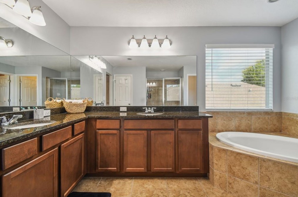 5323 Dittany Ct, Land O Lakes FL  34639-2826 exterior