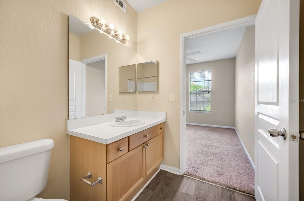 5125 Palm Springs Blvd, Tampa FL 11105-5020 exterior