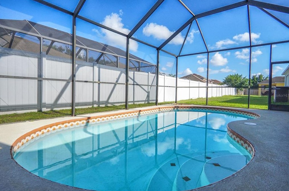 11420 Village Brook Dr, Riverview FL  33579-7192 exterior