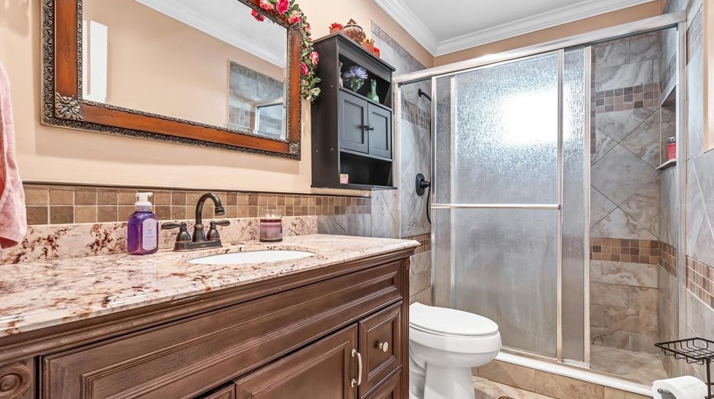 5918 Taywood Dr, Tampa FL 33624-7023 exterior