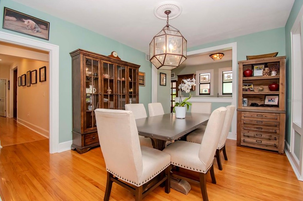 3713 Cleveland St, Tampa FL 33609-2713 exterior