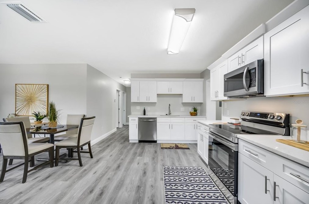 10410 22 St, Tampa FL 33612-6012 exterior