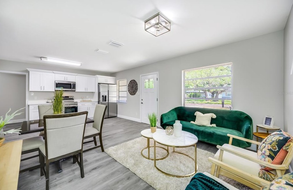 10410 22 St, Tampa FL 33612-6012 exterior