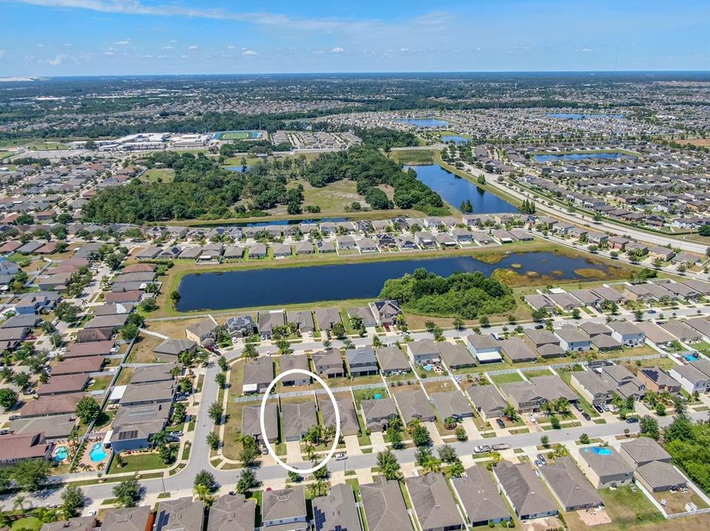 10518 Standing Stone Dr, Wimauma FL  33598 exterior