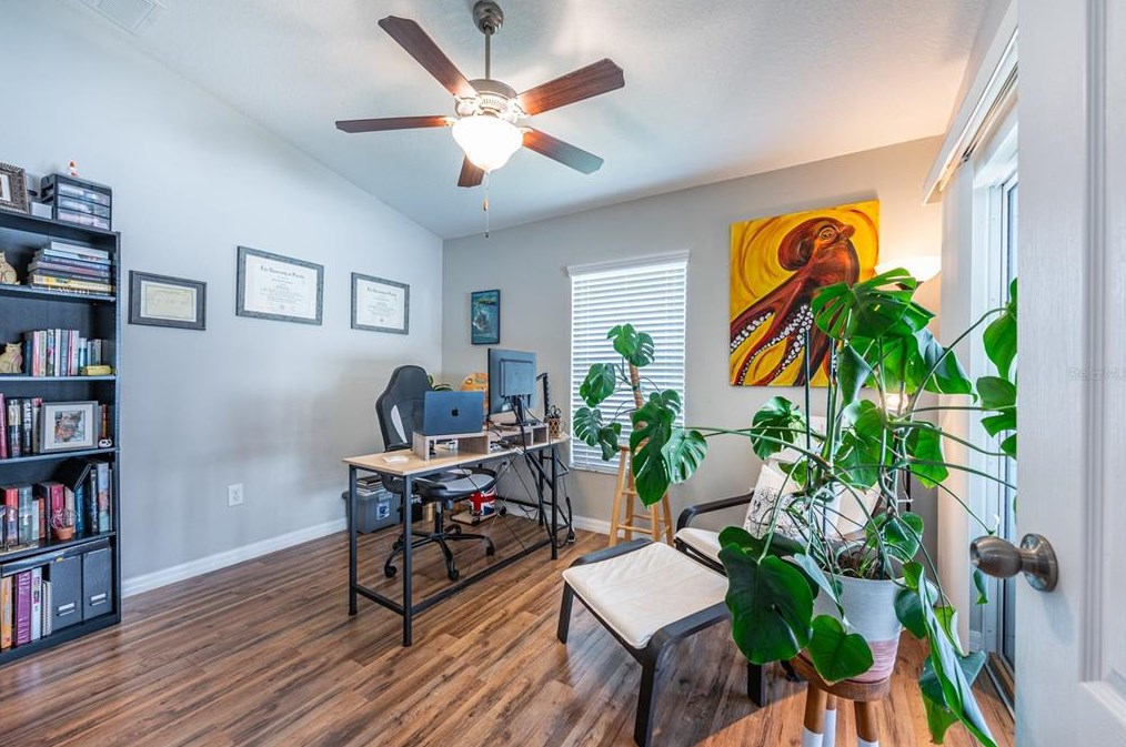 10518 Standing Stone Dr, Wimauma FL  33598 exterior