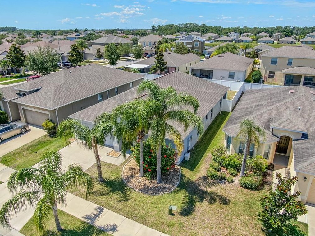 10518 Standing Stone Dr, Wimauma FL  33598 exterior