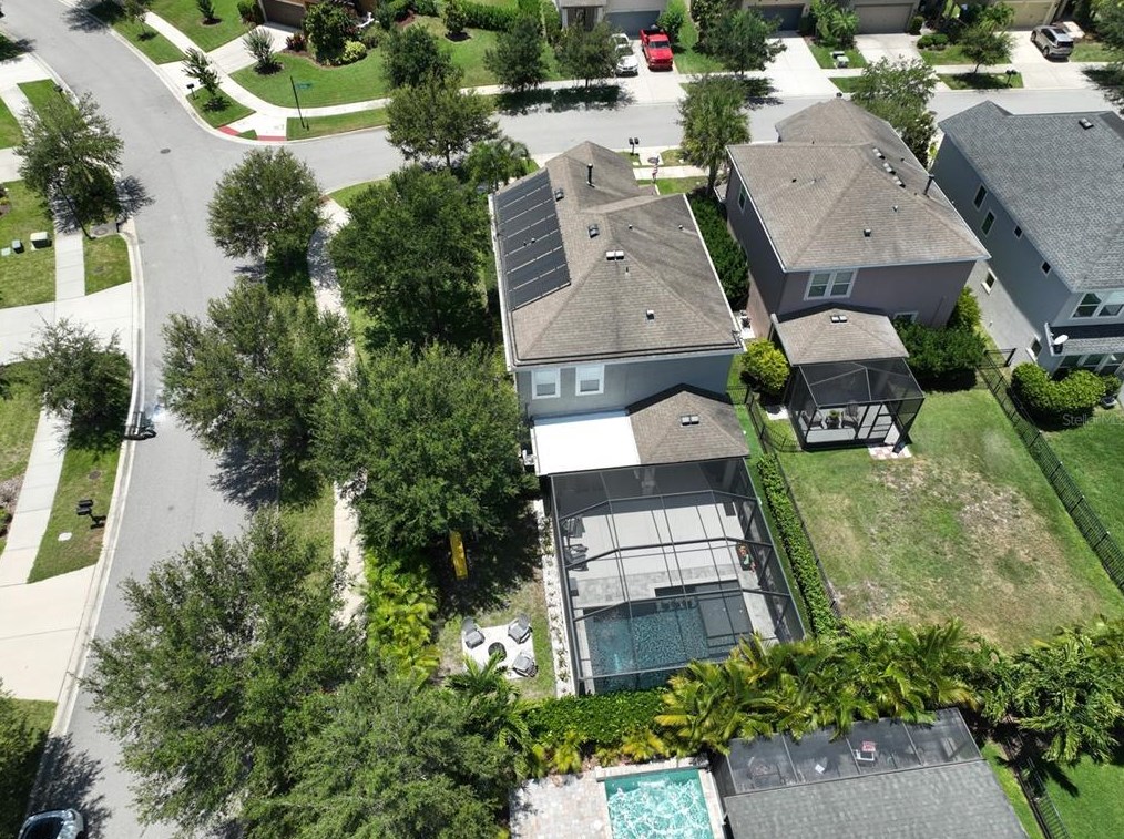6903 Old Benton Dr, Ruskin FL  33572-1765 exterior
