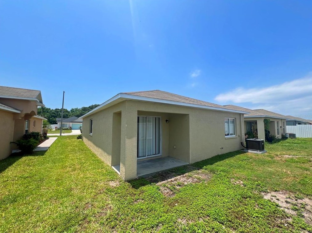 11812 Lynmoor Dr, Riverview FL 33579-7034 exterior