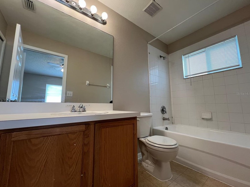 11812 Lynmoor Dr, Riverview FL 33579-7034 exterior