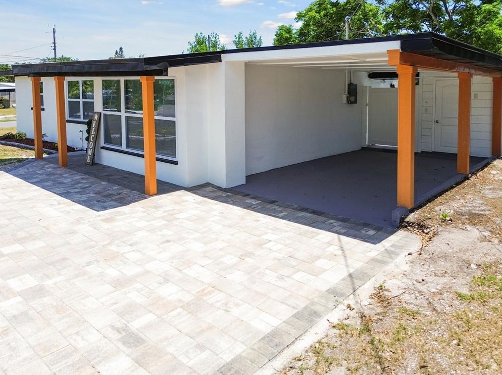 10306 117 Dr, Largo FL  exterior