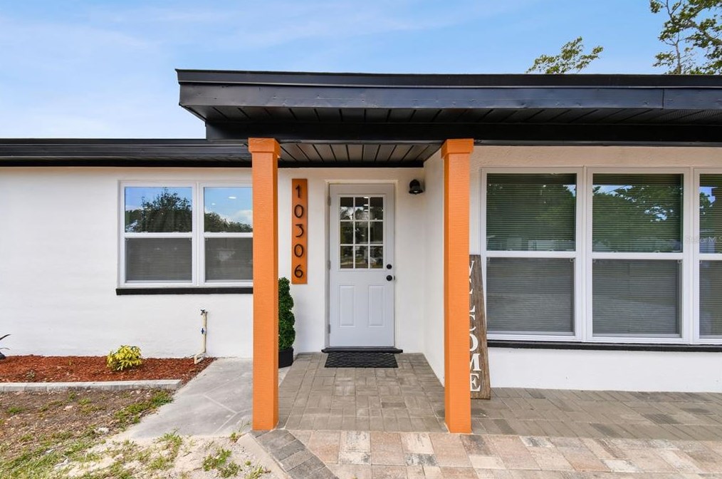 10306 117 Dr, Largo FL  exterior