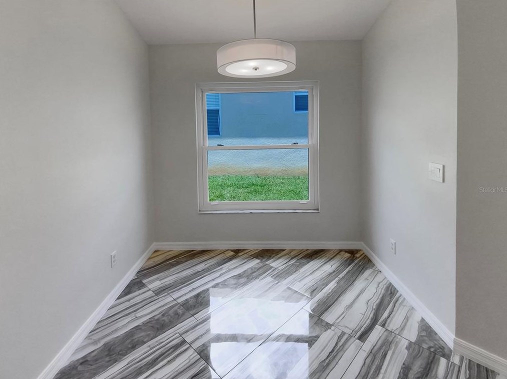 150 Richmond Dr, Davenport FL  33896-3083 exterior