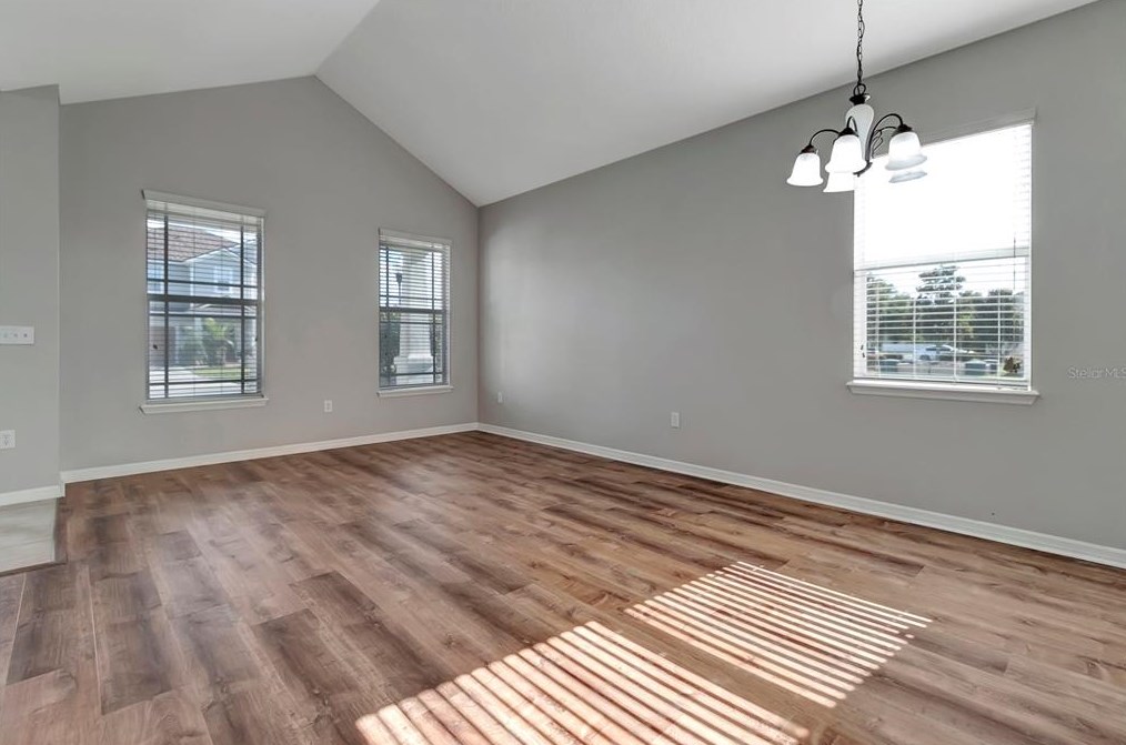 3128 Azalea Blossom Dr, Plant City FL  33567-2105 exterior